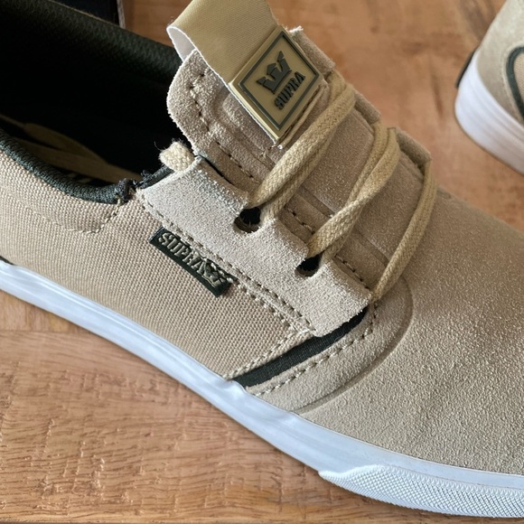 Supra Flow Low Top Men's 9 Tan Dark Olive White Suede Canvas Shoes Sneaker EUC - Picture 2 of 9